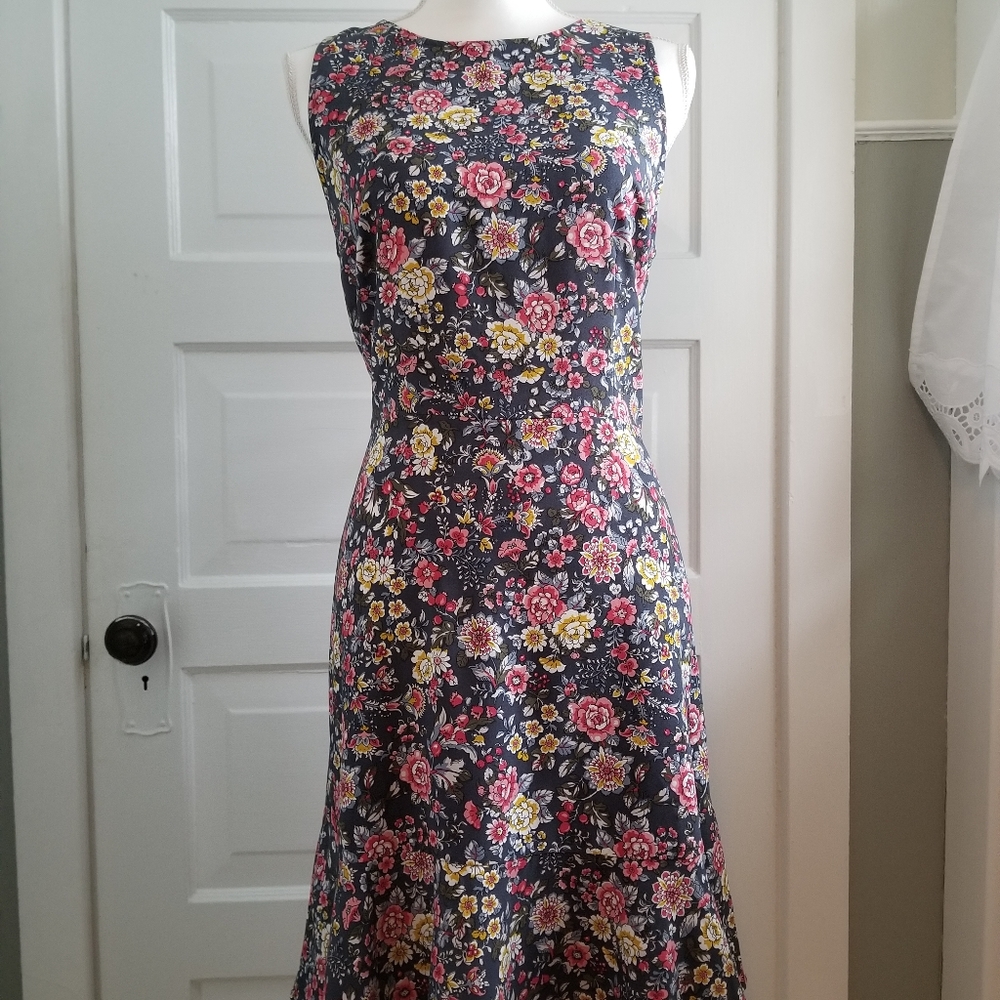 Floral dress (Loft)